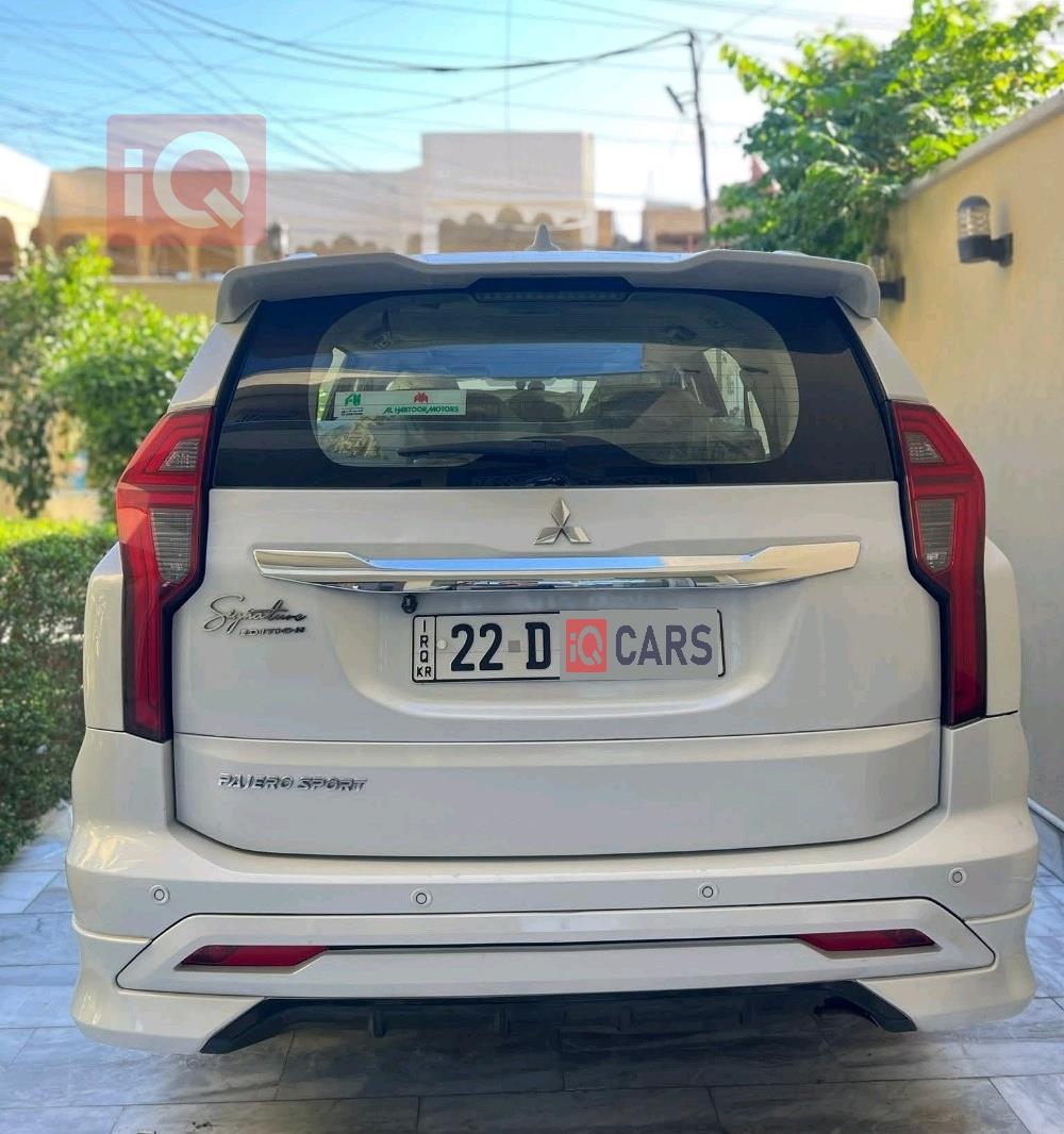 ميتسوبيشي باجيرو سبورت